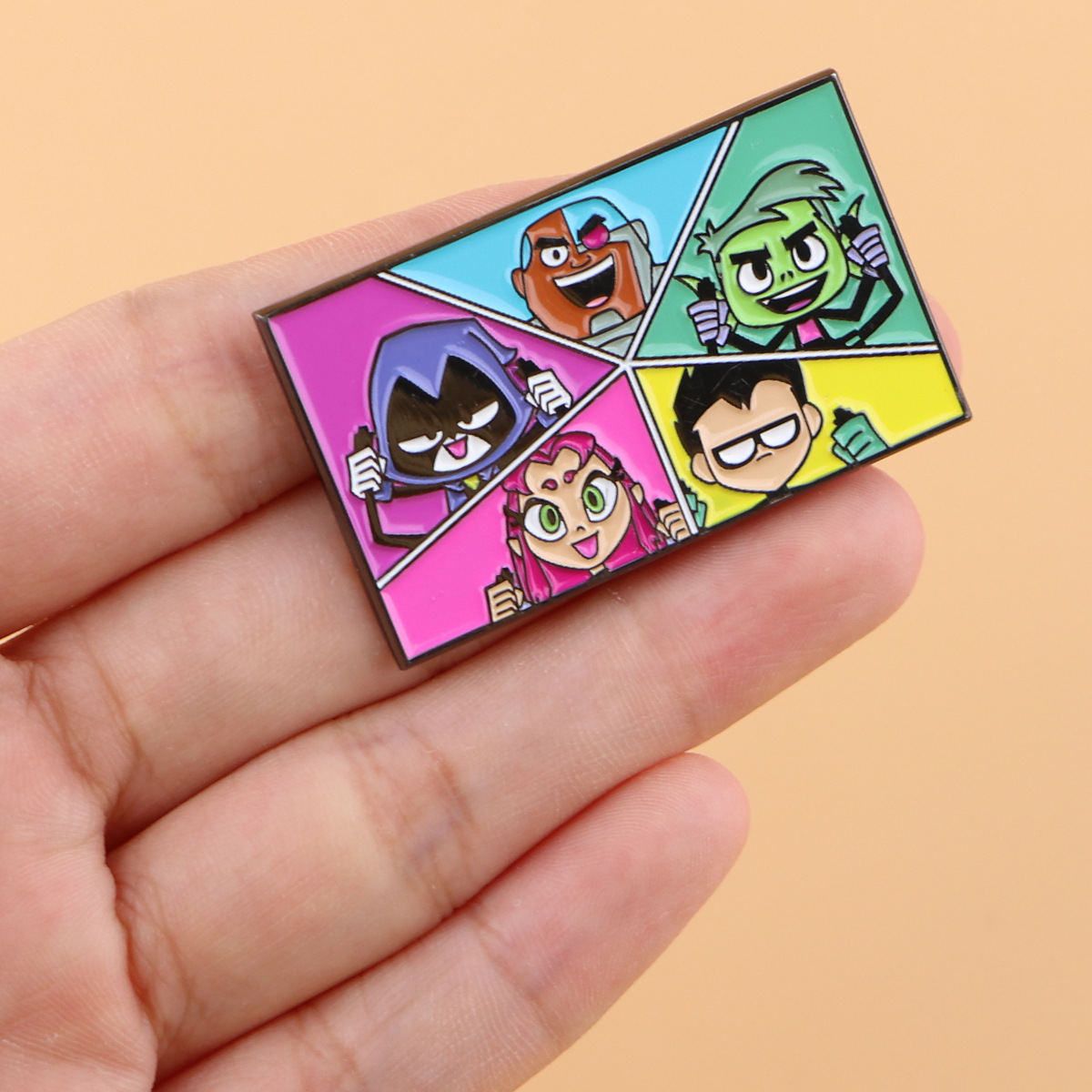 Embroidery Icon - Nieuwe Teen Heroes Team Emaille Pin