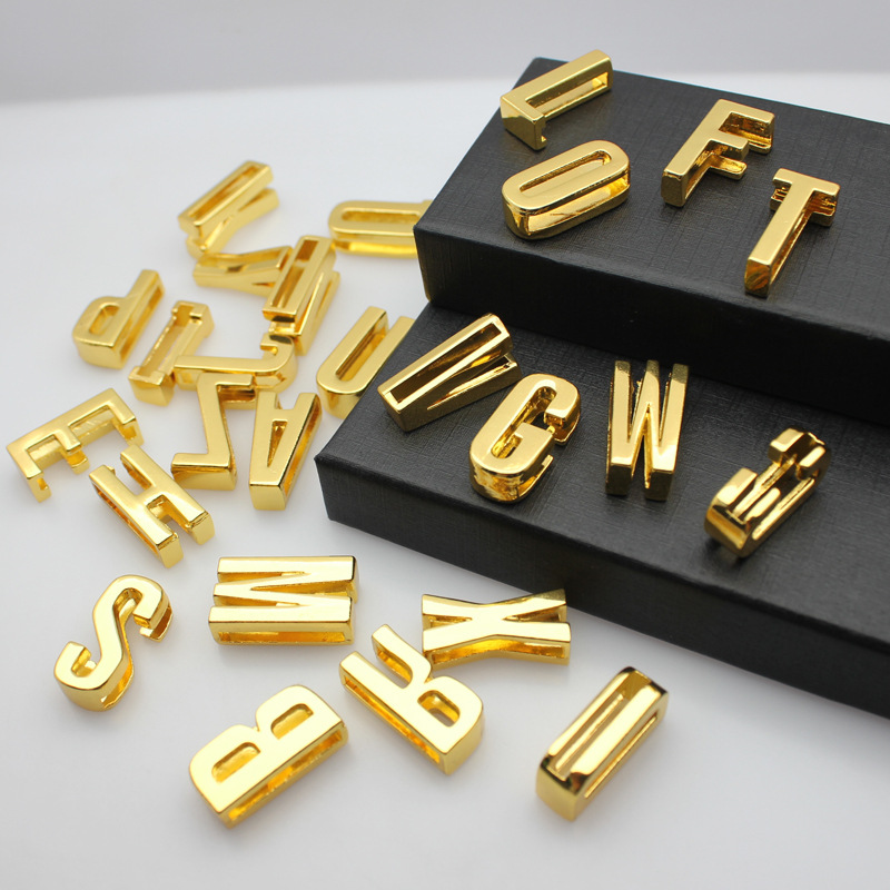 13 st/lot Gat 18mm Gouden Schu - Embroidery Charm recensie en prijs